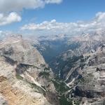 Dolomites - Tofane - De l\'abri Della Chiesa à l\'abri Della Pace par l\'alta via Fanis