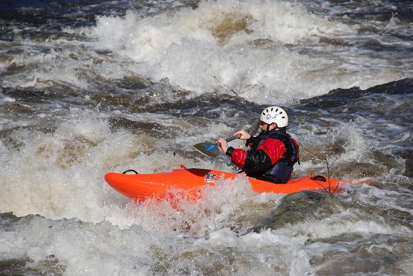 Sortie sur l\'Agout du 26 au 28 octobre 2007 avec Sartrouville (photo Jay Sigbrandt)