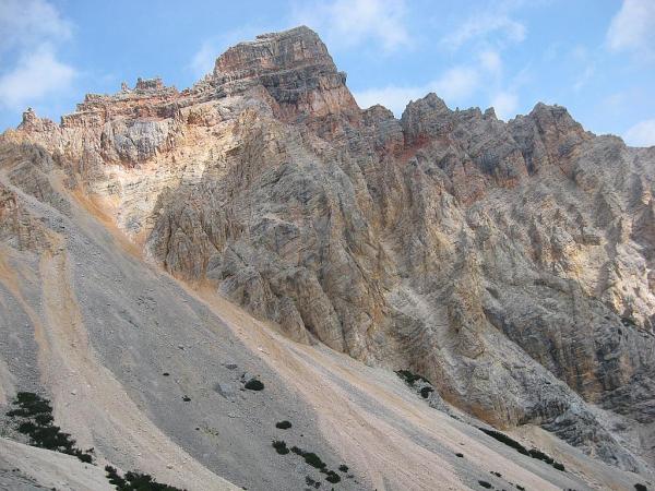 Dolomites - Col Bechei Dessora - De Pian de Loa au lac Le Parom