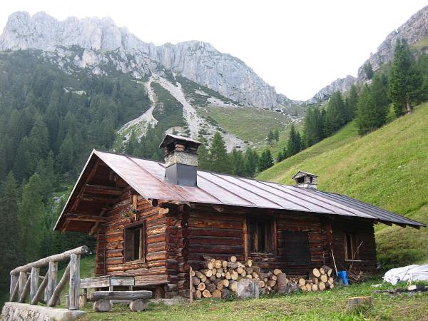 Dolomites - Cime di Pezza - De l\'abri Pian delle Stelle au chalet Pianezza via Rocca Pietore
