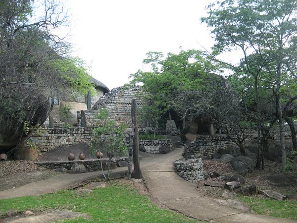 Zimbabwe - Lac Mutirikwi, environs et Lodge at the Ancient City