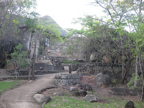 Zimbabwe - Lac Mutirikwi, environs et Lodge at the Ancient City